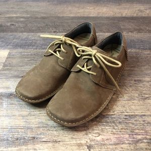 Hush Puppies Taupe Leather Lace Up Men’s Oxfords size 11 EUC